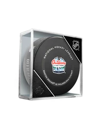Disco ufficiale da partita Inglasco Inc. NHL Outdoors Lake Tahoe Philadelphia Flyers vs Boston Bruins