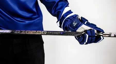 RECENSIONE: CCM Ribcor TRIGGER 9 PRO – reattività fulminea con il bastone da hockey