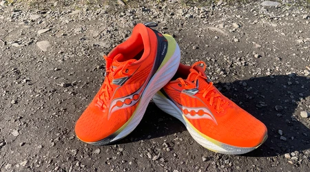 RECENSIONE: Saucony Triumph 22 - ammortizzazione equilibrata per i lunghi chilometri