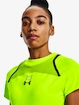 Maglietta da donna Under Armour  Run Anywhere Crop SS-GRN