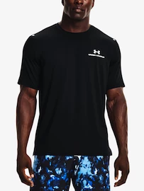 Maglietta da uomo Under Armour Rush Energy SS-BLK