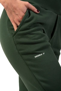 Pantaloni tuta da donna Nebbia  High-Waist Loose Fit Sweatpants "Feeling Good" 409 dark green