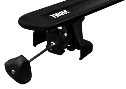 Portatutto Thule con WingBar Black Chevrolet Combo 4-dr Van con punti fissi 12-18