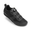 Scarpe coi tacchetti da ciclismo Giro Tracker  Black