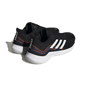 Scarpe indoor da uomo adidas  Novaflight M Black